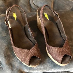 Women’s shoes size 7